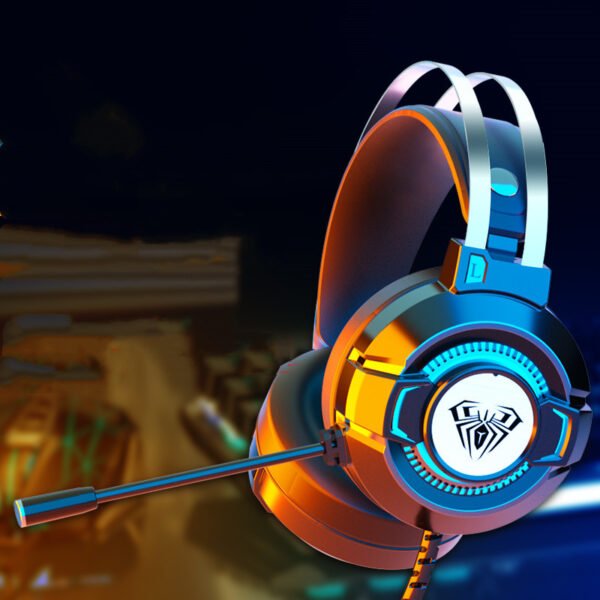 Noise-canceling headphones for gaming games